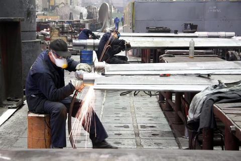 Discover Metal Slab Manufacturing: Tips, Technical Details, and Material Performance Insights