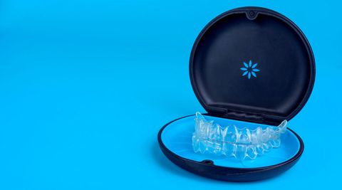 Learn Invisalign Basics: Overview, Advice, Explanation and Resources