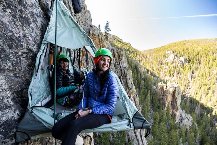 Cliff Camping Experiences Guide: Learn Details, Safety Tips, Suggestions & Expert Advice