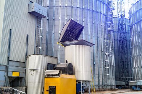 Biomass Briquette Machines Insights for Energy Efficiency and Sustainable Fuel Production