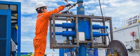 Explore Oil & Gas Field Services: Complete Guide, Basics, Insights & Industry Knowledge