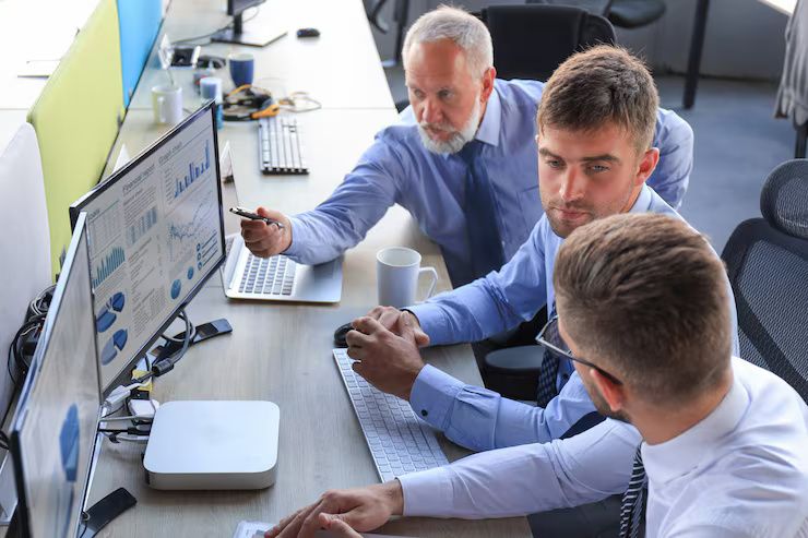 Guide to Virtual CFO vs. Traditional CFO: Choosing the Right Financial Leadership Model