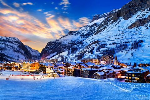 Winter Ski Destinations: Explore Top Snow Resorts with Essential Guide, Tips, Insights, and Travel Basics