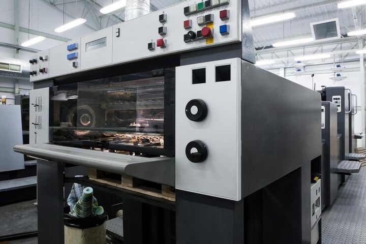 Molding Machines Technology and Processing Methods Overview for Manufacturing