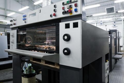 Molding Machines Technology and Processing Methods Overview for Manufacturing