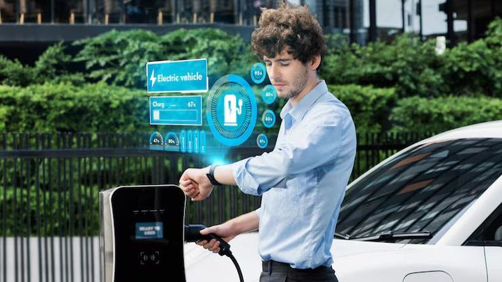 Electric Vehicle Technology Education: An Overview to Explore Basics and Key Insights