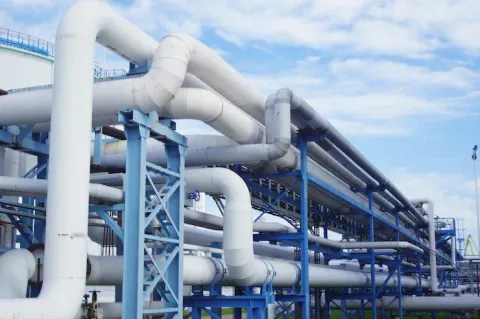 Industrial Gas Systems: Guide to Design, Components, Safety and Applications