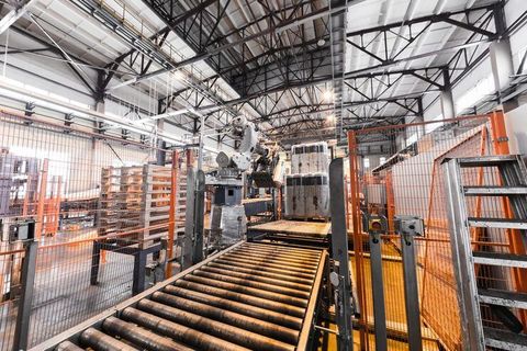 Conveyor Systems: Types, Facts,  Components, Applications and Working Principles