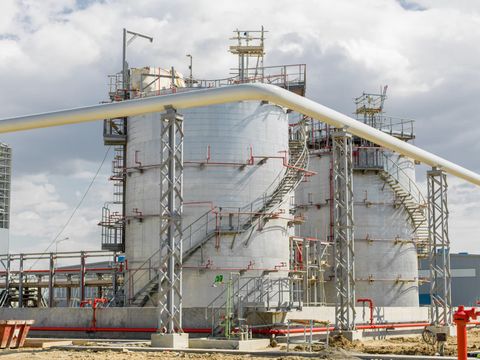 Discover Essential Oil Refinery Equipment: A Guide to Key Systems, Core Functions, and Process Insights