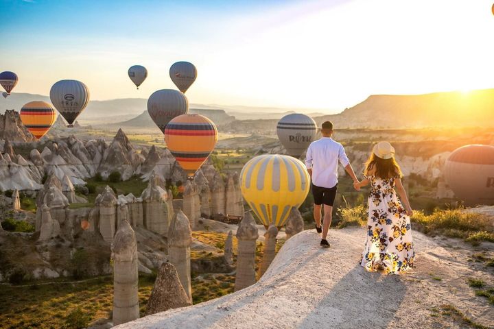 Honeymoon in Turkey: Explore Romantic Destinations, Travel Guide, Tips, and Essential Information