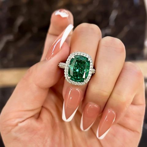 Discover Emerald Rings: Explanation, Details, and Helpful Resources