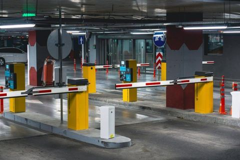 Insights into Smart Parking Systems: How They Work, Benefits, and Data-Driven Solutions