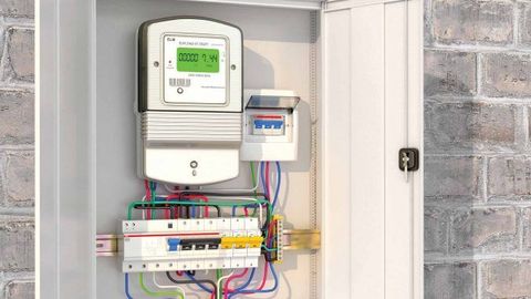 Learn About Smart Power Meters: Explanation, Resources, and Key Facts